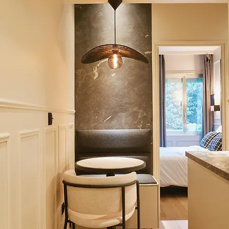 Desnouettes - Duke Housing Appartement